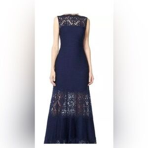 Tadashi Shoji Pintuck Jersey Boatneck Gown Sheer Lace Maxi Dress Fitted